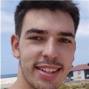 Maestro titulado de educación primaria con experiencia en academia y profesor particular 4 años, online y presencial.